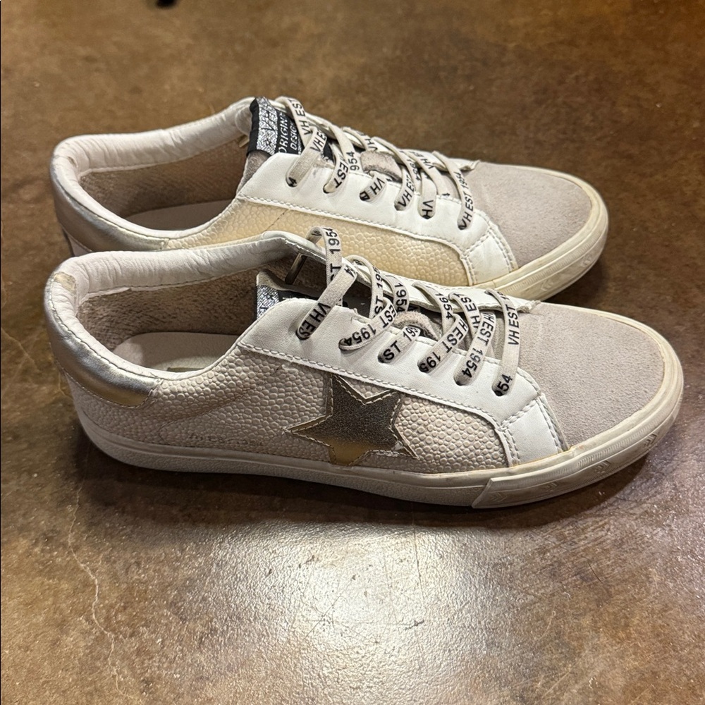 Vintage Havana Grande Sneaker Size 8